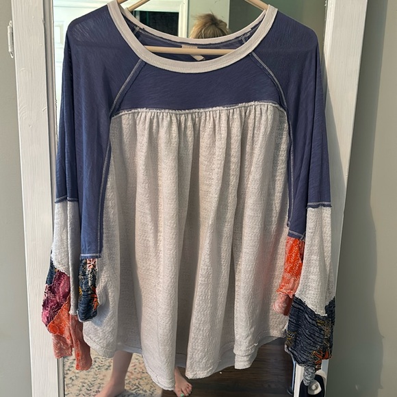 Free People Tops - EUC Free People Blouse-size LARGE